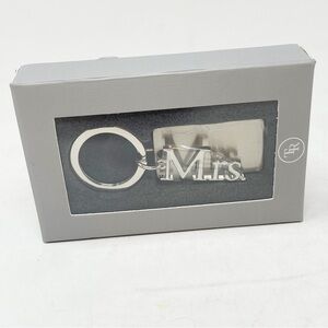 THINGS REMEMBERED Women’s Silver Tone MRS Keychain Wedding Newlywed Shower